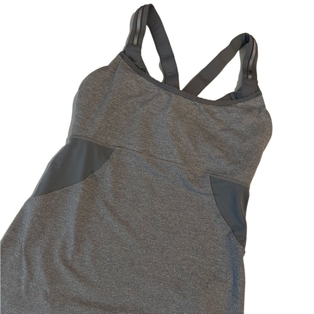 Lululemon Athletica Gray Adjustable Bra Side Detail Tank Top Size 4
